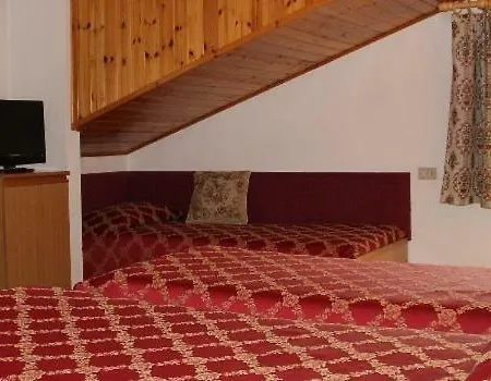 Italia Hotel 3*